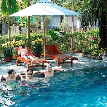 Tropical Garden & Pool Villa Hoi An Bagian luar foto